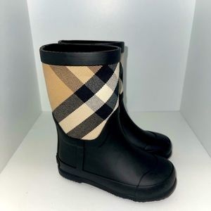Burberry Rain Boots 24 Toddler
